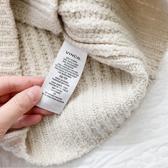 Vince Chunky Wool-Blend Knit Cardigan, Oatmeal - Picture 4 of 4